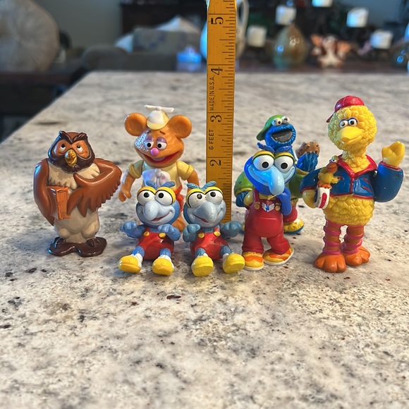 Vintage Sesame Street, Muppets, and Owl Figures - Picture 10 of 11